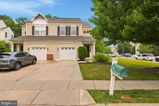 64 MEADOW CIR, Mays Landing, NJ 08330