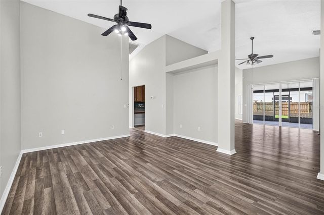2605 VALENCIA GROVE DRIVE, Valrico, FL 33596