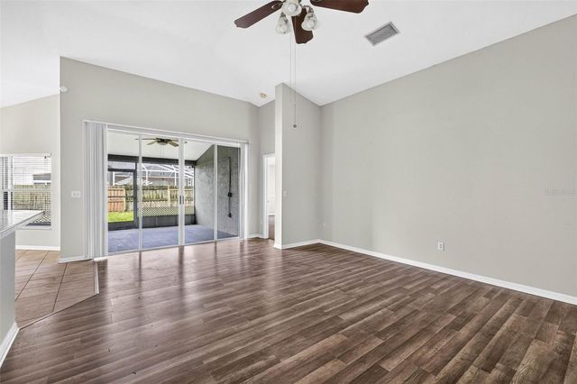 2605 VALENCIA GROVE DRIVE, Valrico, FL 33596