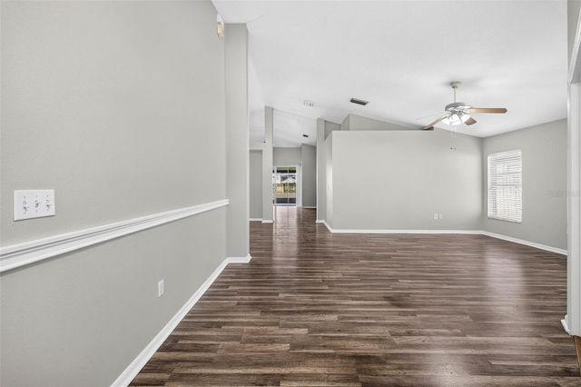 2605 VALENCIA GROVE DRIVE, Valrico, FL 33596