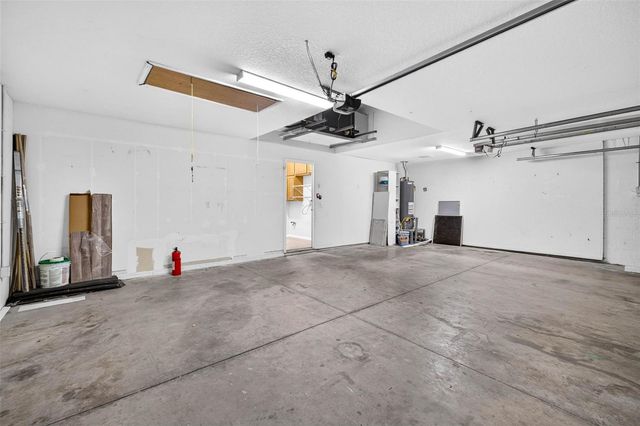 2605 VALENCIA GROVE DRIVE, Valrico, FL 33596