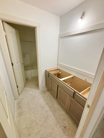 7129 Kettle Dale Avenue Se, Caledonia Twp, MI 49302