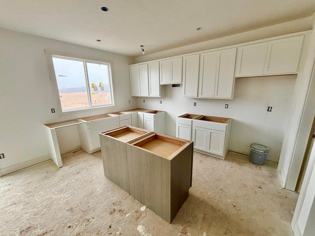 7129 Kettle Dale Avenue Se, Caledonia Twp, MI 49302