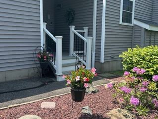 749 Long Hill Road A, Middletown, CT 06457