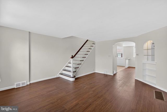 7147 LARGE ST, Philadelphia, PA 19149