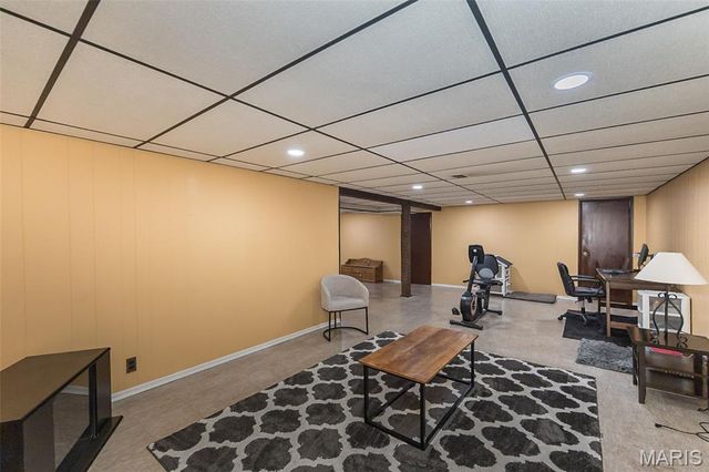 11534 Corlyn Drive, St Louis, MO 63138