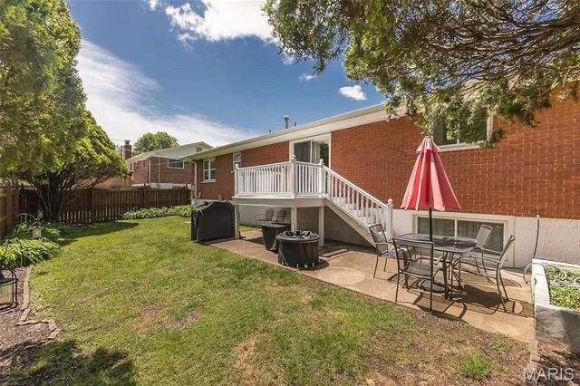 11534 Corlyn Drive, St Louis, MO 63138