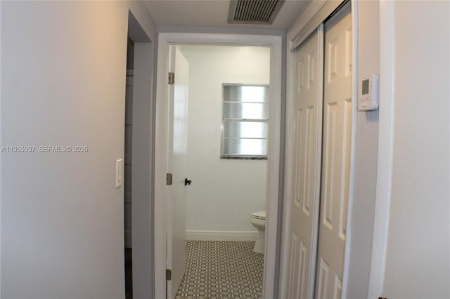 6731 Cypress Road 205, Plantation, FL 33317