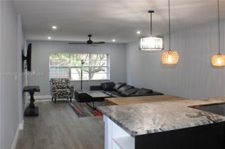 6731 Cypress Road 205, Plantation, FL 33317
