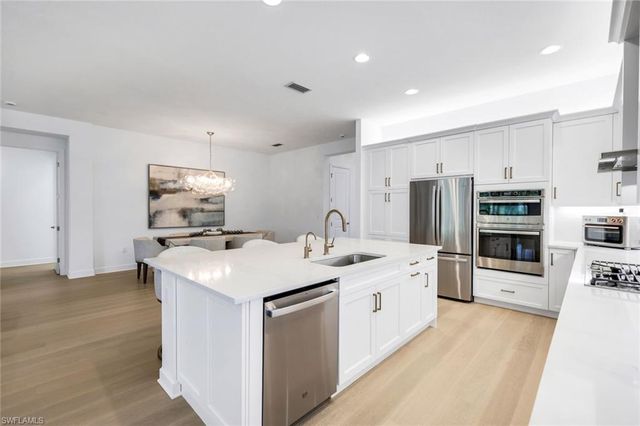 12255 Bonnet DR, Naples, FL 34120