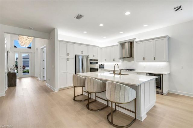 12255 Bonnet DR, Naples, FL 34120