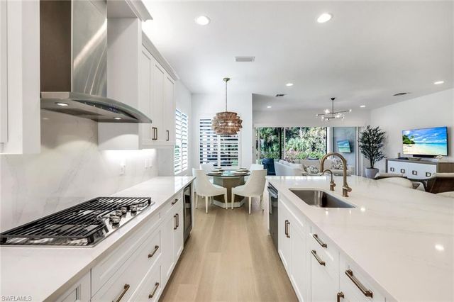 12255 Bonnet DR, Naples, FL 34120