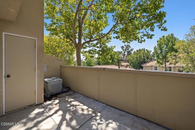 2731 Erringer Road 17, Simi Valley, CA 93065