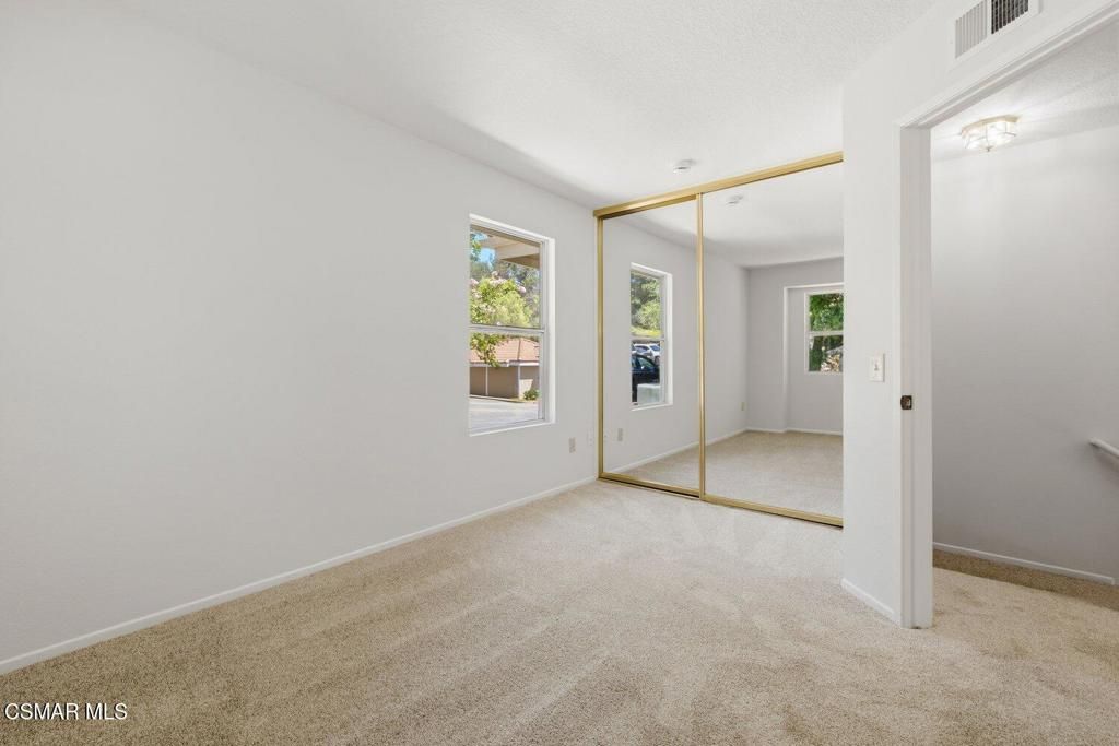 Image 21 of property listing at 2731 Erringer Road 17, Simi Valley, CA 93065