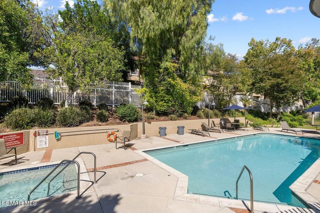 Image 32 of property listing at 2731 Erringer Road 17, Simi Valley, CA 93065
