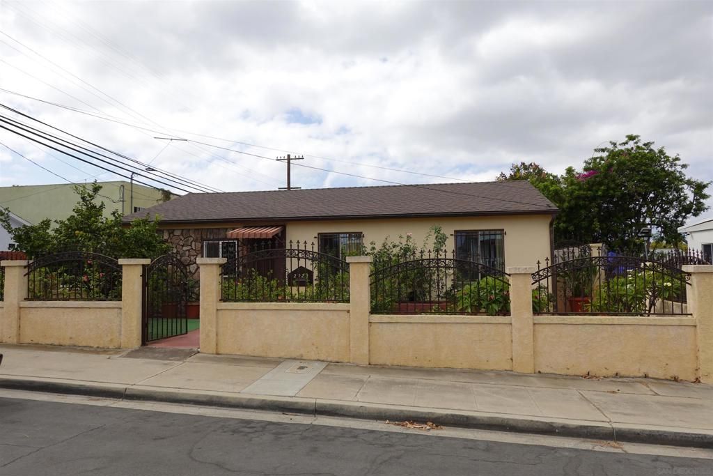 2920 Dahlia, San Diego, CA 92105 — exterior