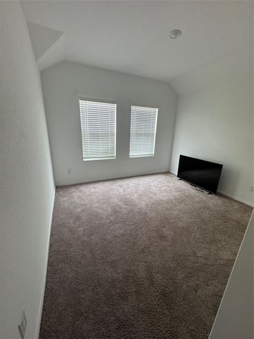 8920 Luciano RDG, Seguin, TX 78155