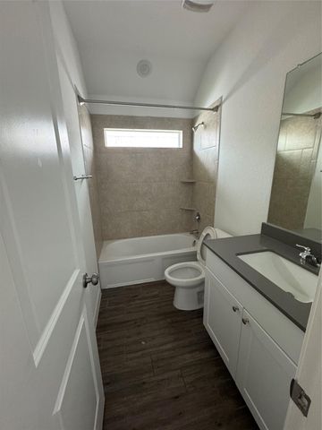 8920 Luciano RDG, Seguin, TX 78155