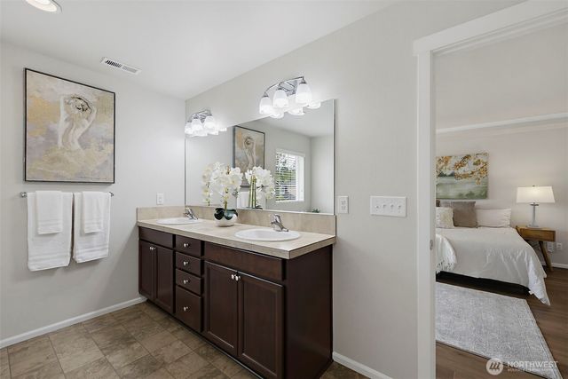 810 Louise Wise Avenue NW, Orting, WA 98360