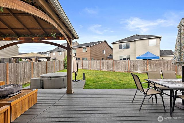 810 Louise Wise Avenue NW, Orting, WA 98360