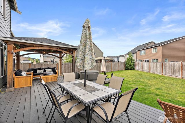 810 Louise Wise Avenue NW, Orting, WA 98360