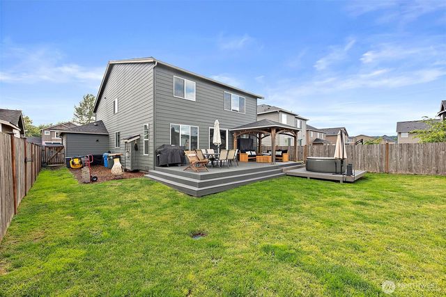810 Louise Wise Avenue NW, Orting, WA 98360