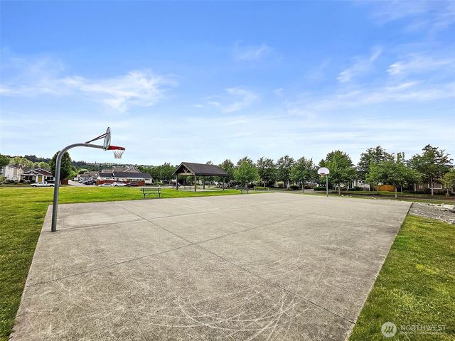810 Louise Wise Avenue NW, Orting, WA 98360