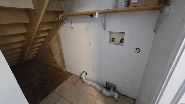 323 Claremont, San Antonio, TX 78209