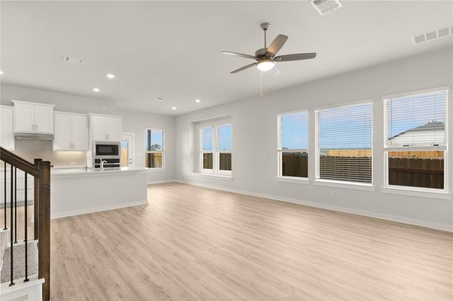 317 West Faulkner ST, Liberty Hill, TX 78642