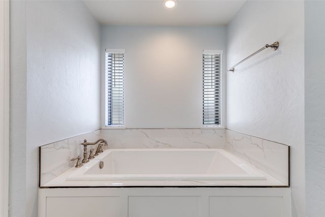 2606 Belmeade Drive, Carrollton, TX 75006