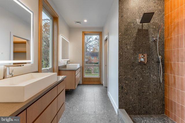 435 FERGUSON AVE, State College, PA 16803