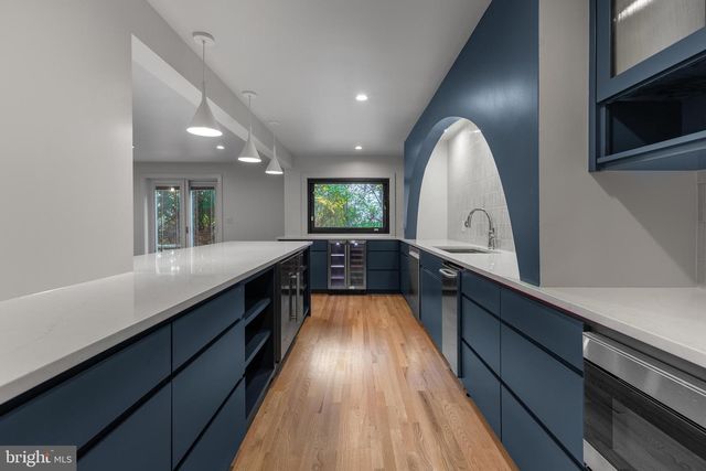 435 FERGUSON AVE, State College, PA 16803