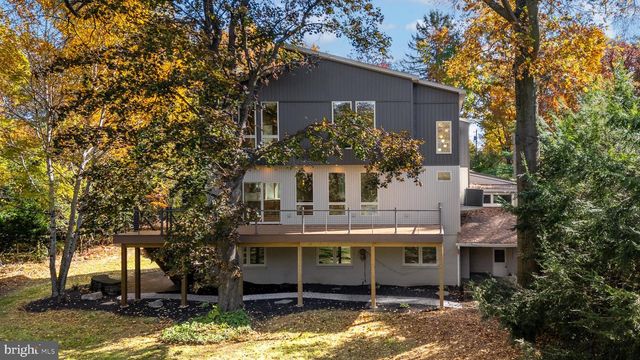 435 FERGUSON AVE, State College, PA 16803