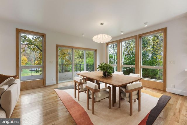 435 FERGUSON AVE, State College, PA 16803