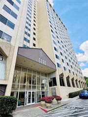 2479 Peachtree NE Road 1405, Atlanta, GA 30305