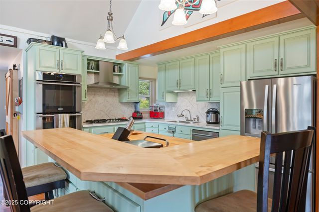 40905 Rucksack Drive, Homer, AK 99603