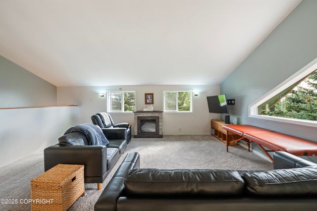 40905 Rucksack Drive, Homer, AK 99603