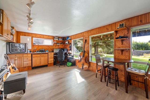 40905 Rucksack Drive, Homer, AK 99603