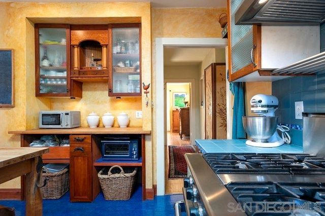 3237 39 Dale Street, San Diego, CA 92104