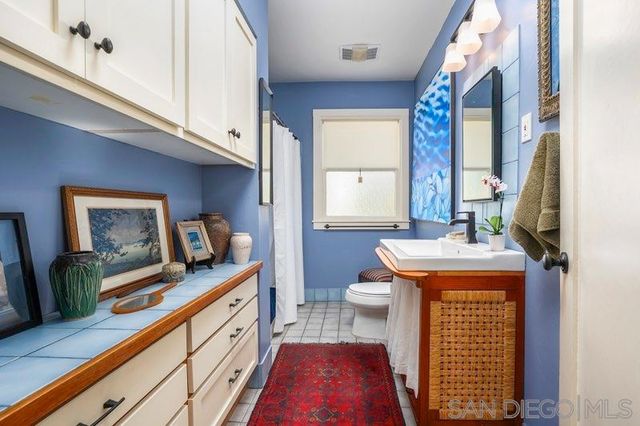 3237 39 Dale Street, San Diego, CA 92104