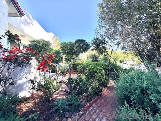 3237 39 Dale Street, San Diego, CA 92104