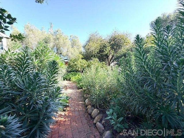 3237 39 Dale Street, San Diego, CA 92104