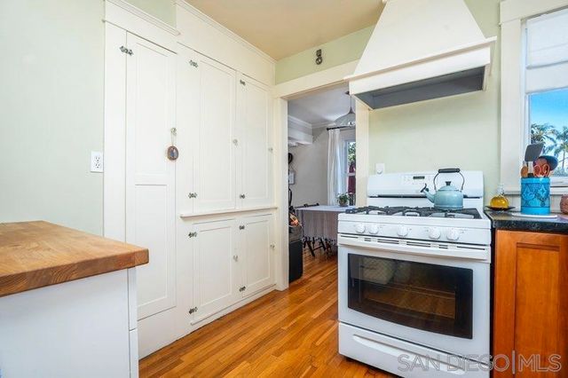 3237 39 Dale Street, San Diego, CA 92104