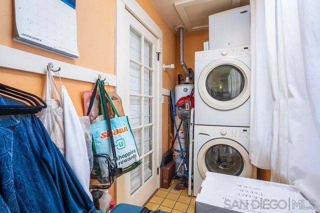 3237 39 Dale Street, San Diego, CA 92104