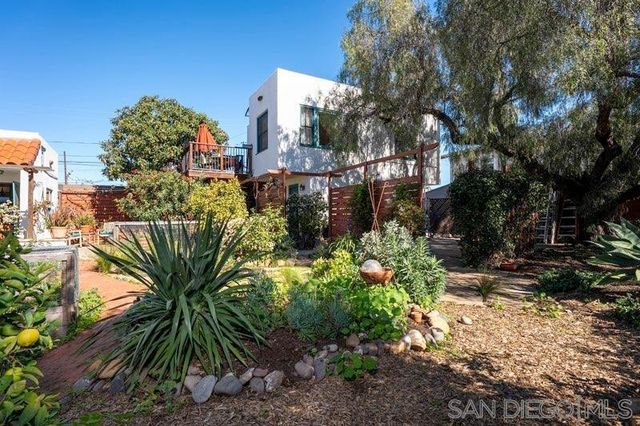 3237 39 Dale Street, San Diego, CA 92104