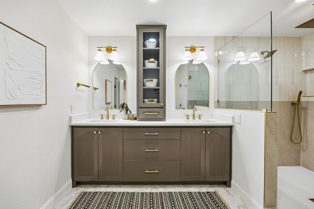 9376 Briarhurst Drive, Dallas, TX 75243