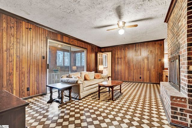 455 Mockingbird Lane, Spartanburg, SC 29307