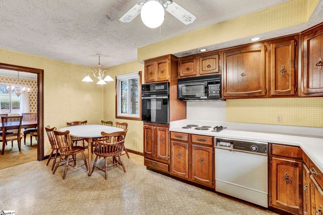 455 Mockingbird Lane, Spartanburg, SC 29307