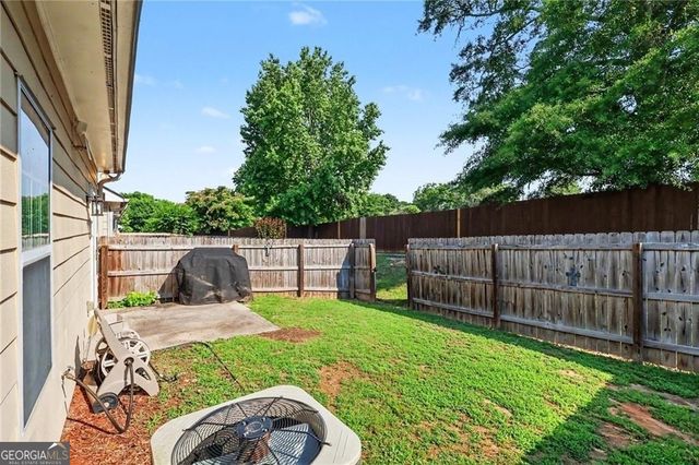 2104 Appaloosa Way, Conyers, GA 30012