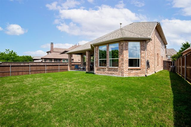 1301 Skyflower Lane, Celina, TX 75009